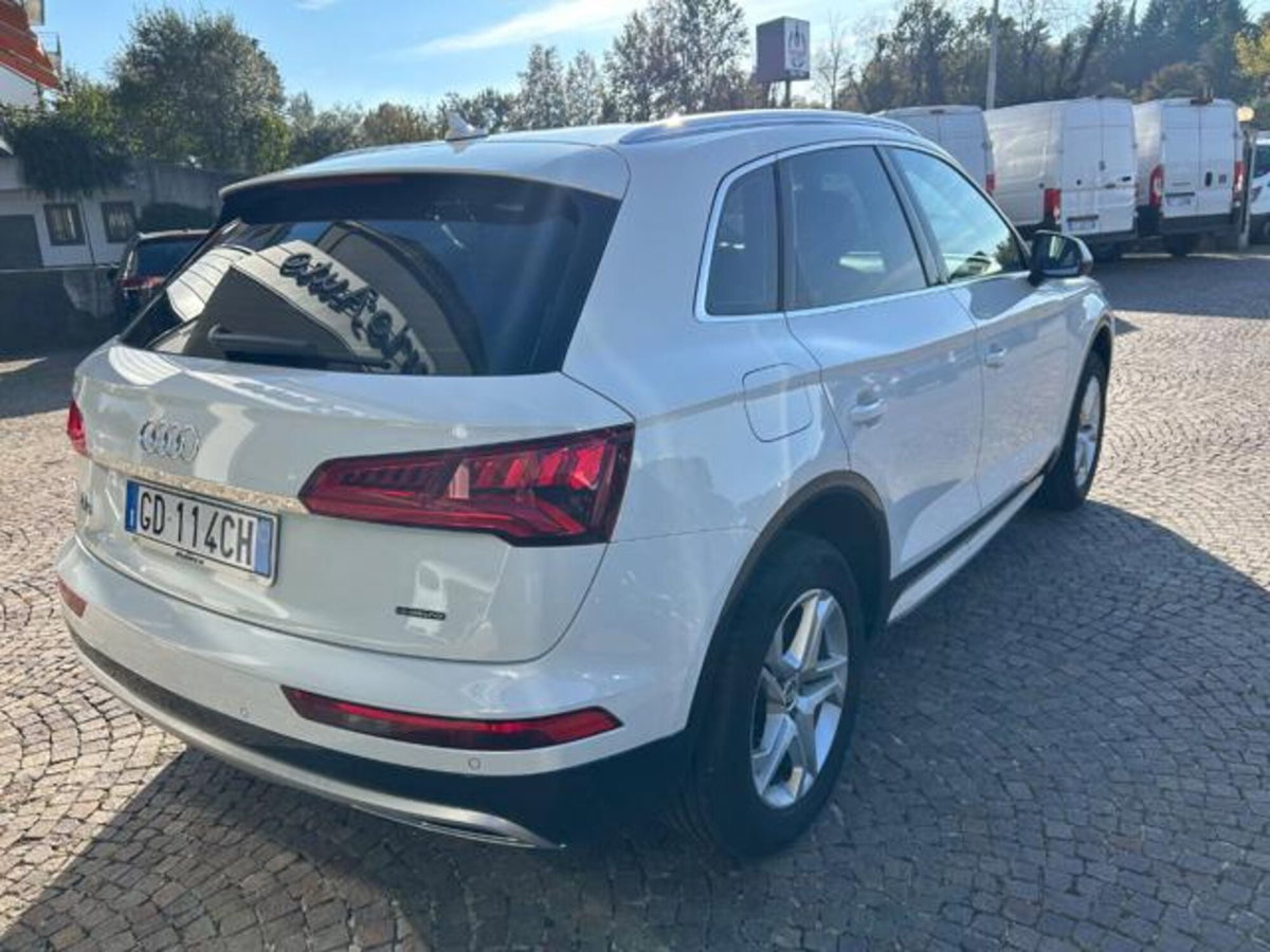 Audi Q5 2.0 TDI 190 CV quattro S tronic Business Sport (5)