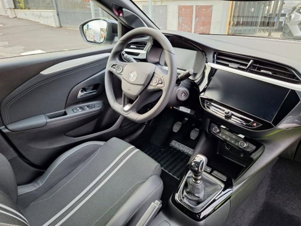 Opel Corsa 1.2 hybrid GS 100cv dct6 (14)