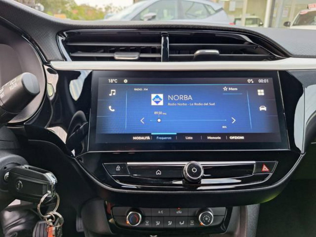 Opel Corsa 1.2 hybrid GS 100cv dct6 (15)
