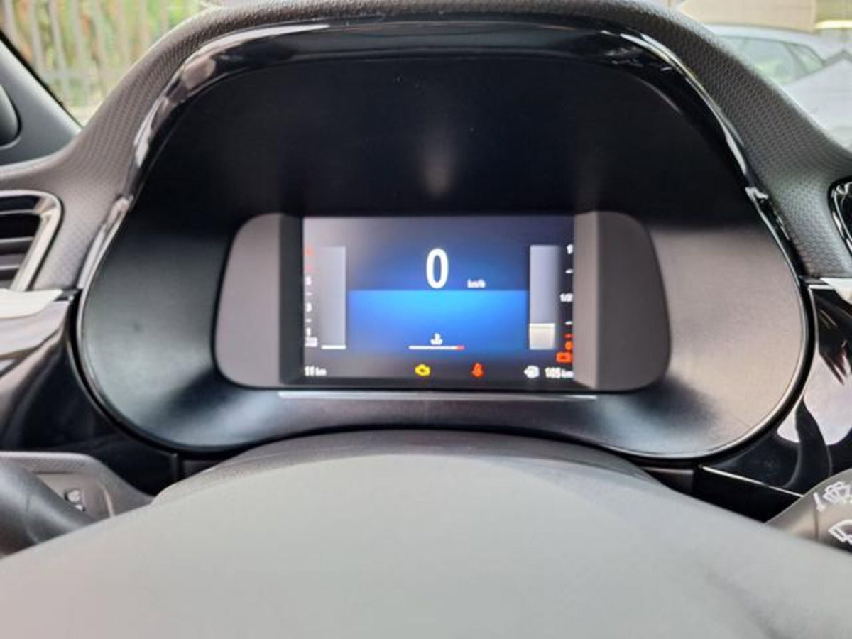 Opel Corsa 1.2 hybrid GS 100cv dct6 (17)