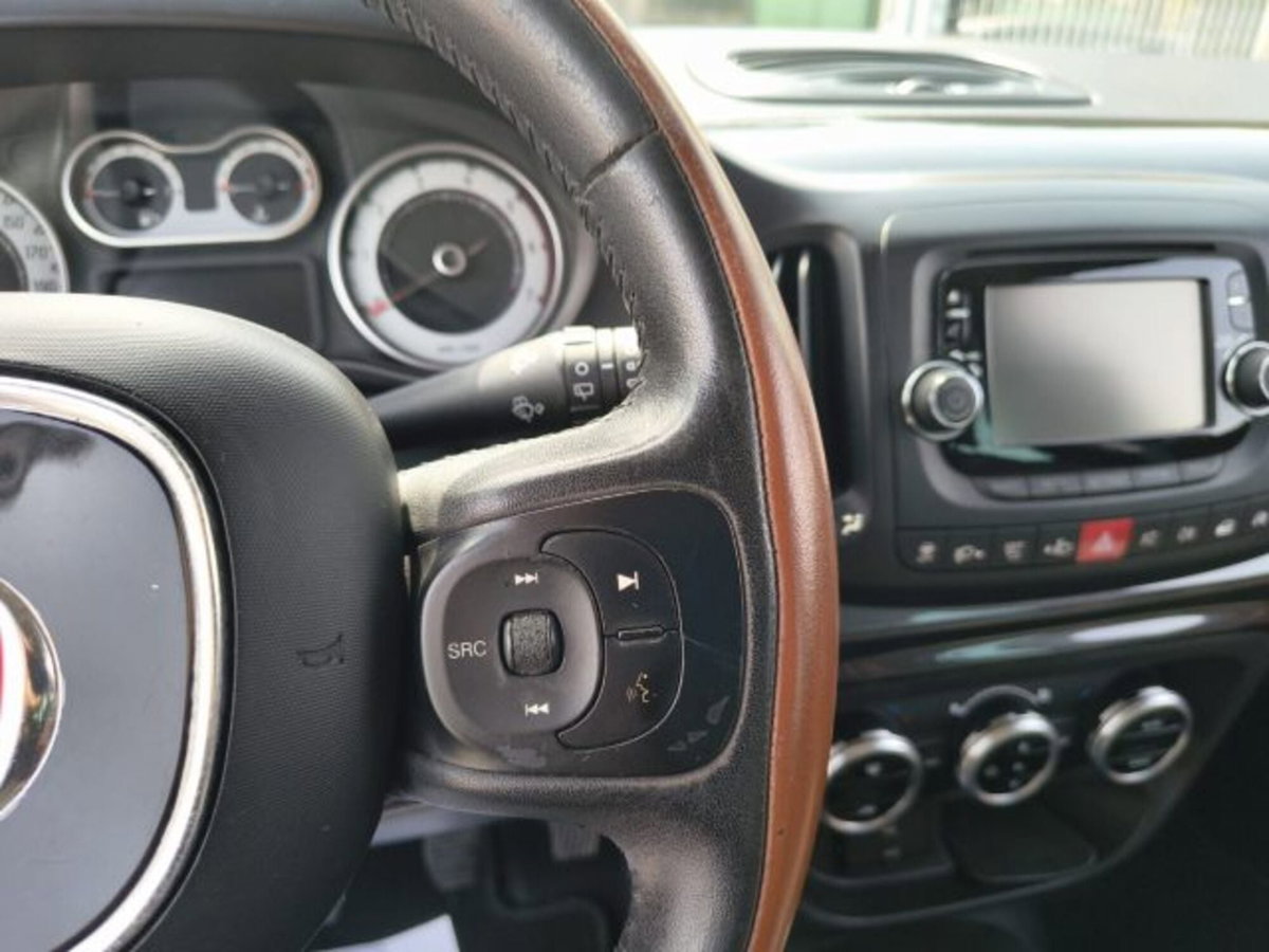 Fiat 500L 1.3 Multijet 85 CV Trekking (9)