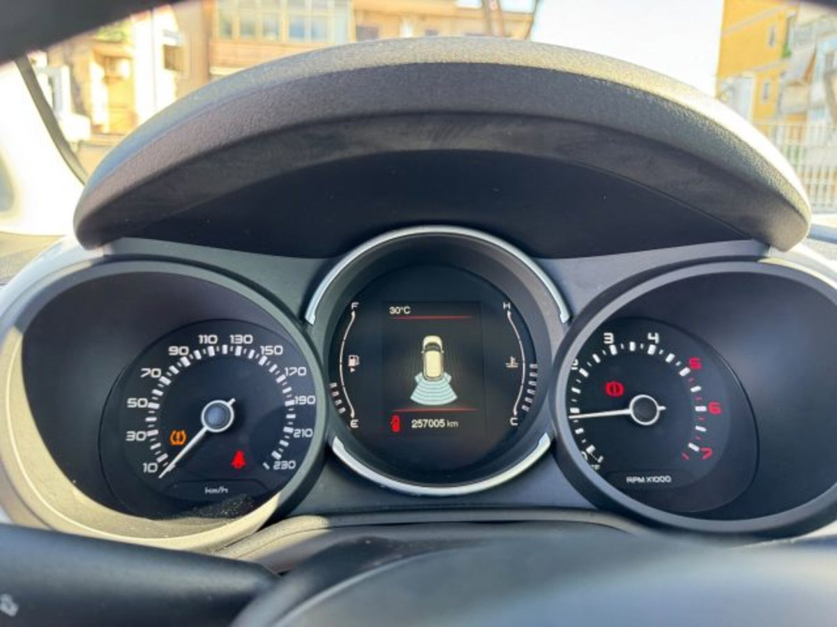 Fiat 500L 1.3 Multijet 95 CV Connect (14)