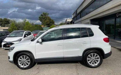 Volkswagen Tiguan 2.0 TDI 110 CV Sport & Style BlueMotion Tech. (16)