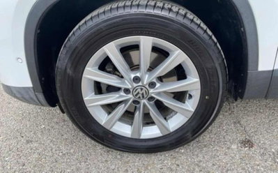 Volkswagen Tiguan 2.0 TDI 110 CV Sport & Style BlueMotion Tech. (20)