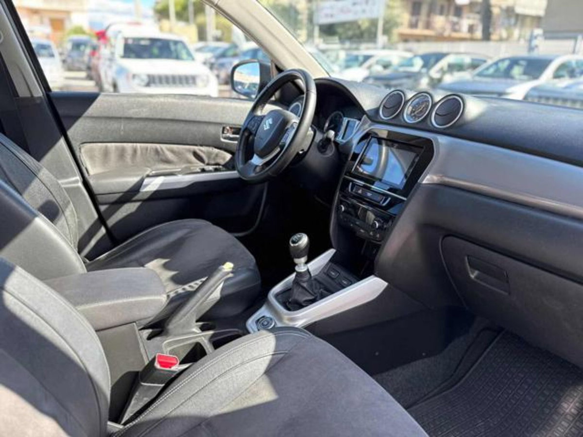 Suzuki Vitara 1.6 DDiS 4WD AllGrip V-Top (12)
