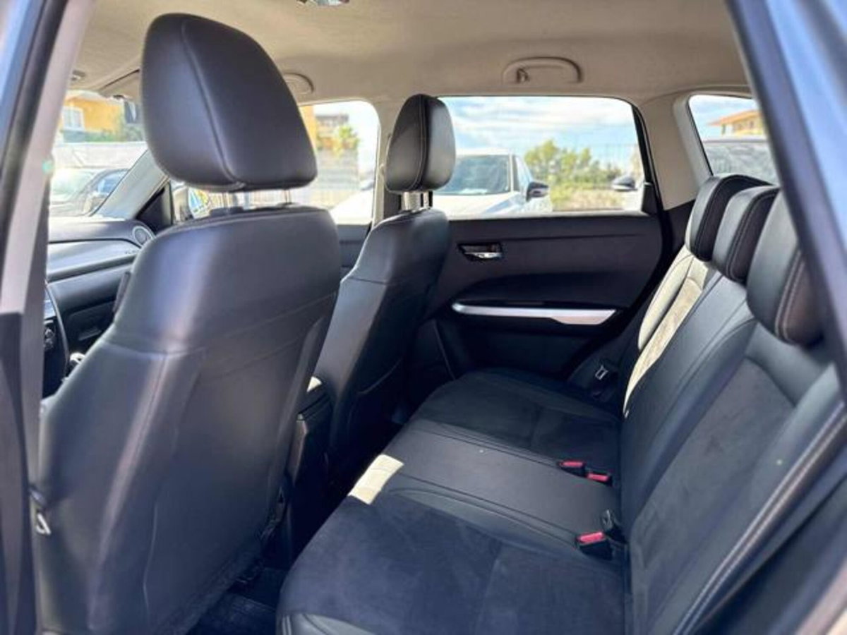 Suzuki Vitara 1.6 DDiS 4WD AllGrip V-Top (16)