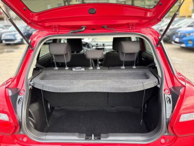 Suzuki Swift 1.2h Top 2wd (16)