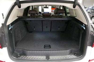 BMW X3 xDrive20d Luxury (12)