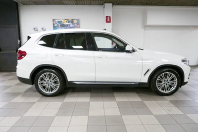 BMW X3 xDrive20d Luxury (3)