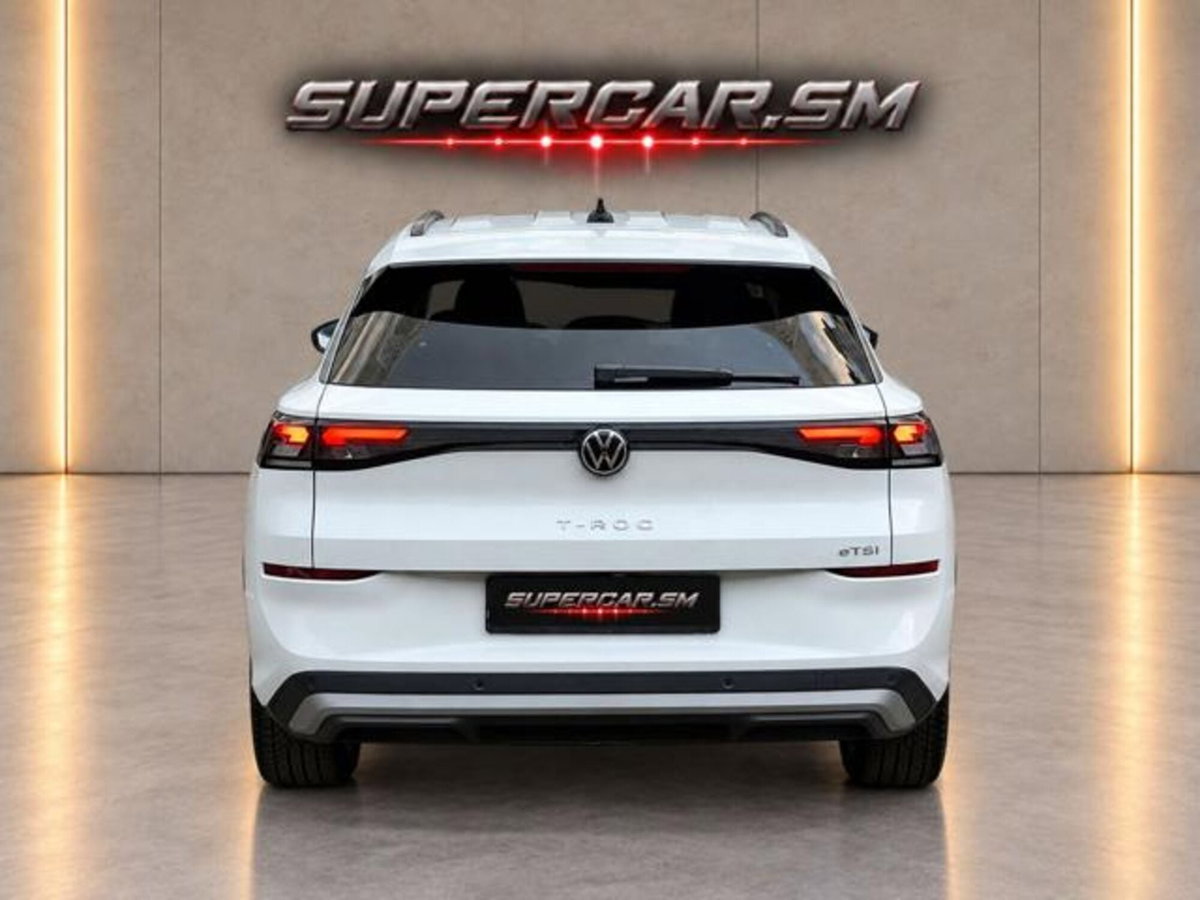 Volkswagen T-Roc 1.5 etsi Life 115cv dsg (4)