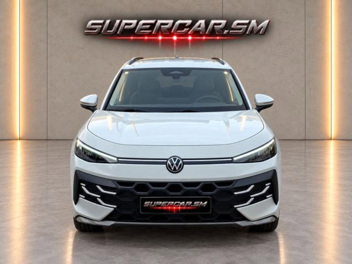 Volkswagen T-Roc 1.5 etsi Life 115cv dsg (6)