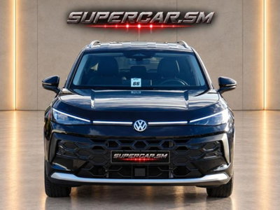 Volkswagen T-Roc 1.5 etsi Style 115cv dsg usata