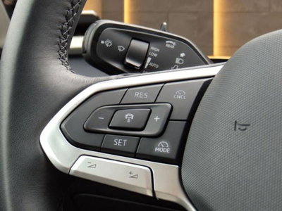 Volkswagen T-Roc 1.5 etsi Style 115cv dsg (12)