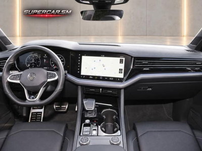 Volkswagen Touareg 3.0 V6 TDI SCR (9)