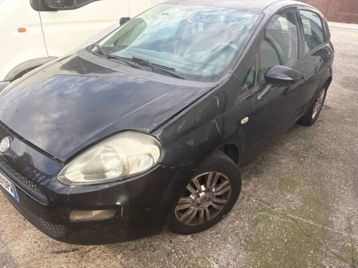 Fiat Grande Punto 1.3MJT 75 5p.Van Actual 4pt (5)