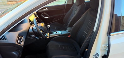 Peugeot 308 1.6 e-HDi 115 CV Stop&Start GT Line (17)