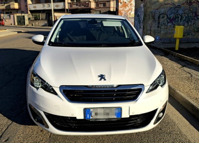 Peugeot 308 1.6 e-HDi 115 CV Stop&Start GT Line (8)
