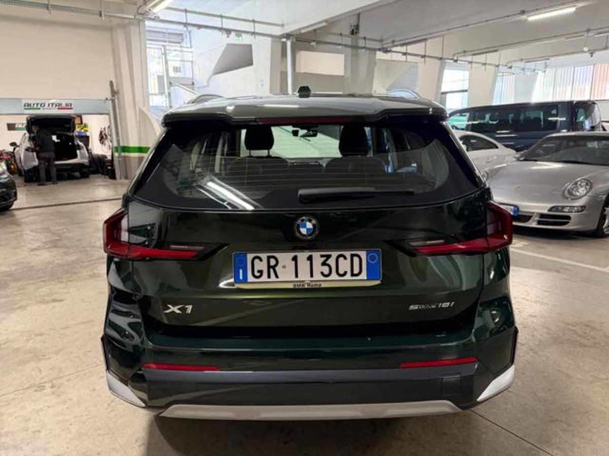 BMW X1 sDrive 18i Msport (9)