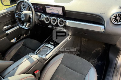 Mercedes-Benz GLB 200 d AMG Line Premium auto (11)