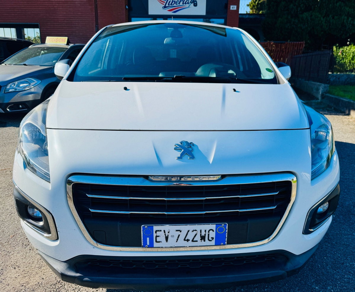 Peugeot 3008 2.0 HDi 163CV aut. Allure (3)