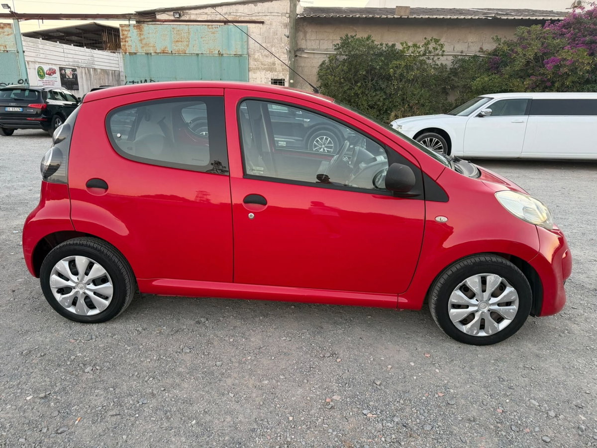 Citroen C1 1.0 5 porte Attraction (8)