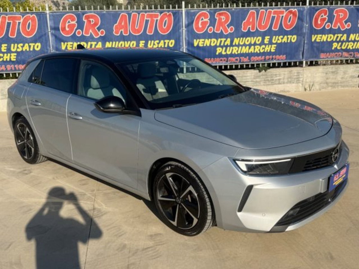 Opel Astra 1.5 Turbo Diesel 130 CV Elegance (4)