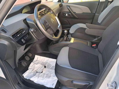 Citroen Grand C4 Picasso 1.6 e-HDi 115 Exclusive (13)