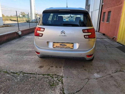 Citroen Grand C4 Picasso 1.6 e-HDi 115 Exclusive (8)