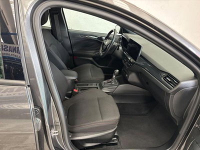 Ford Focus Station Wagon 1.0 EcoBoost Hybrid 125CV Powershift SW ST-Line Design (10)