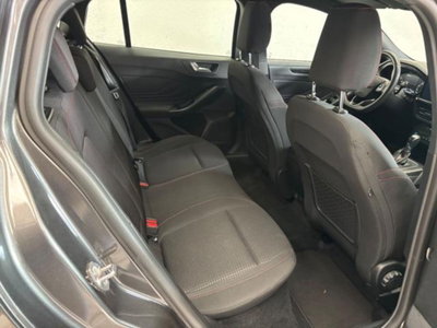Ford Focus Station Wagon 1.0 EcoBoost Hybrid 125CV Powershift SW ST-Line Design (15)