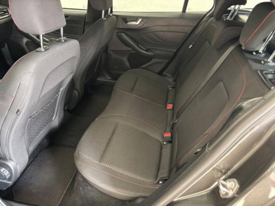 Ford Focus Station Wagon 1.0 EcoBoost Hybrid 125CV Powershift SW ST-Line Design (6)