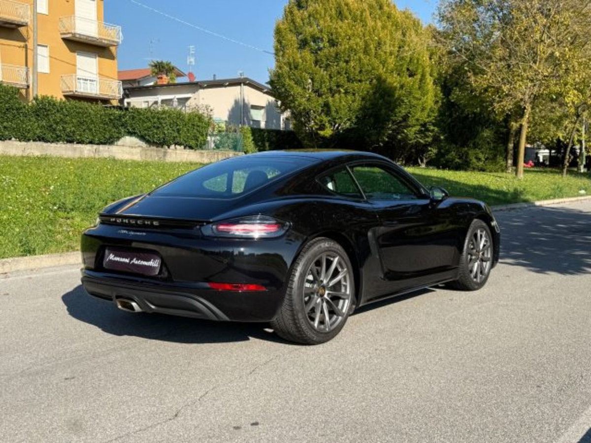 Porsche 718 Cayman  Cayman 2.0 300cv (19)