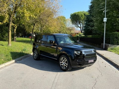 Land Rover Defender 110 3.0d i6 mhev XS Edition awd 250cv auto (13)