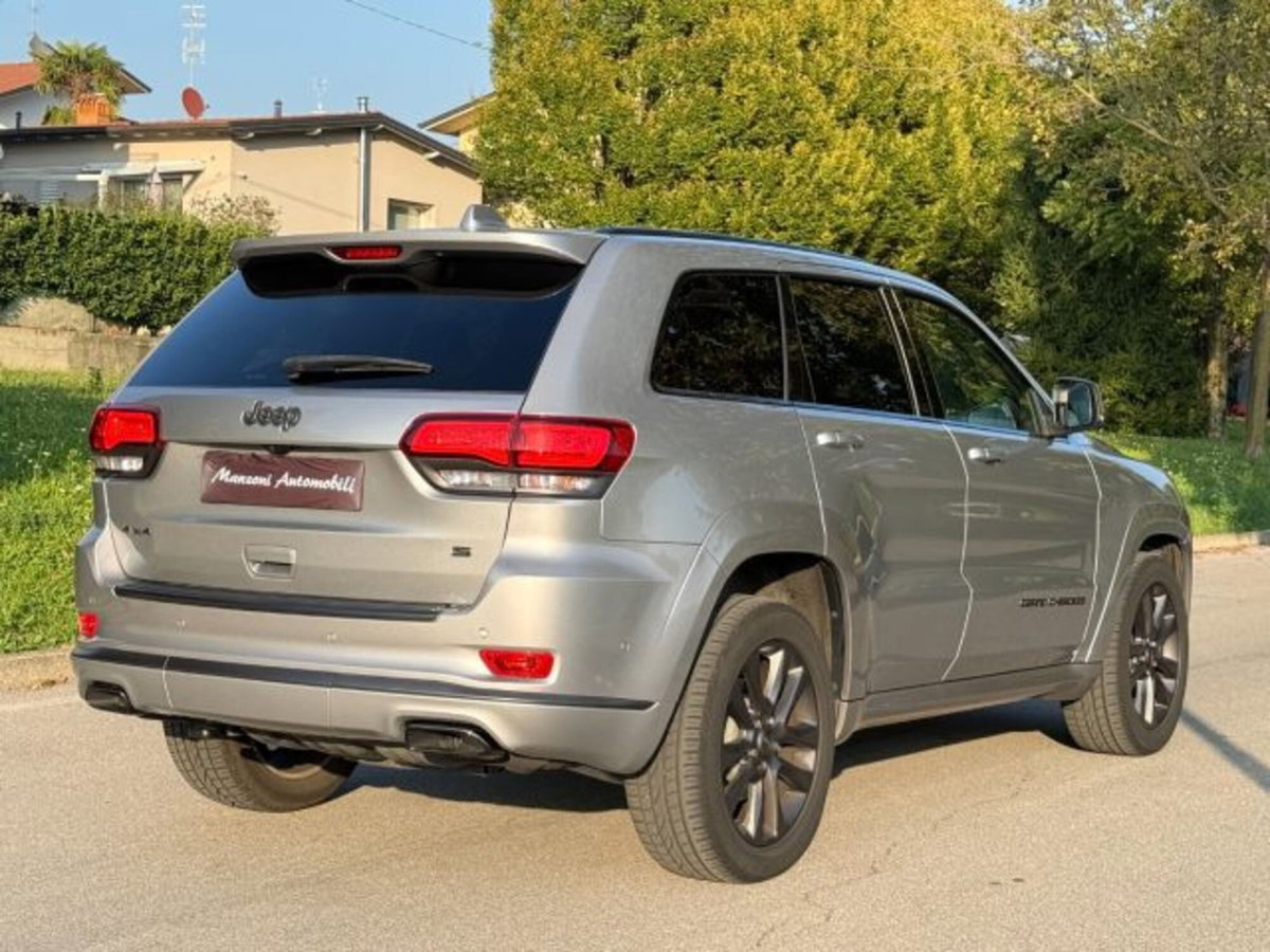 Jeep Grand Cherokee 3.0 V6 CRD 250 Multijet II S Model (14)