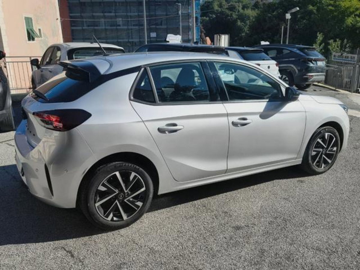 Opel Corsa 1.2 100 CV GS Line + (4)