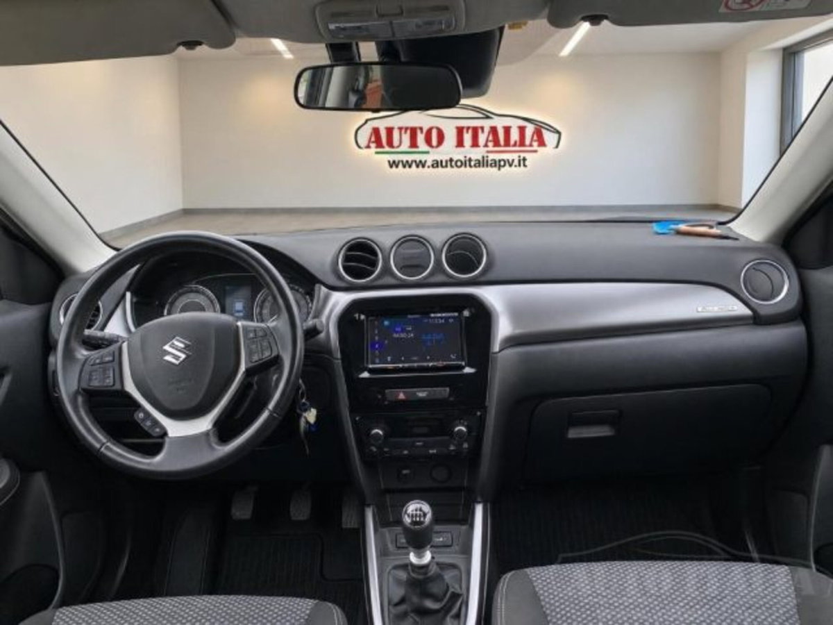 Suzuki Vitara 1.4 Hybrid 4WD AllGrip Easy Top (11)
