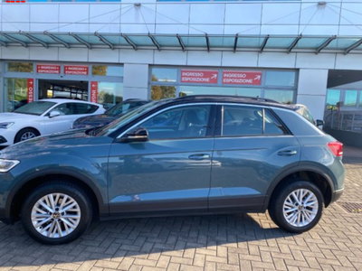 Volkswagen T-Roc 1.5 tsi Life dsg (3)