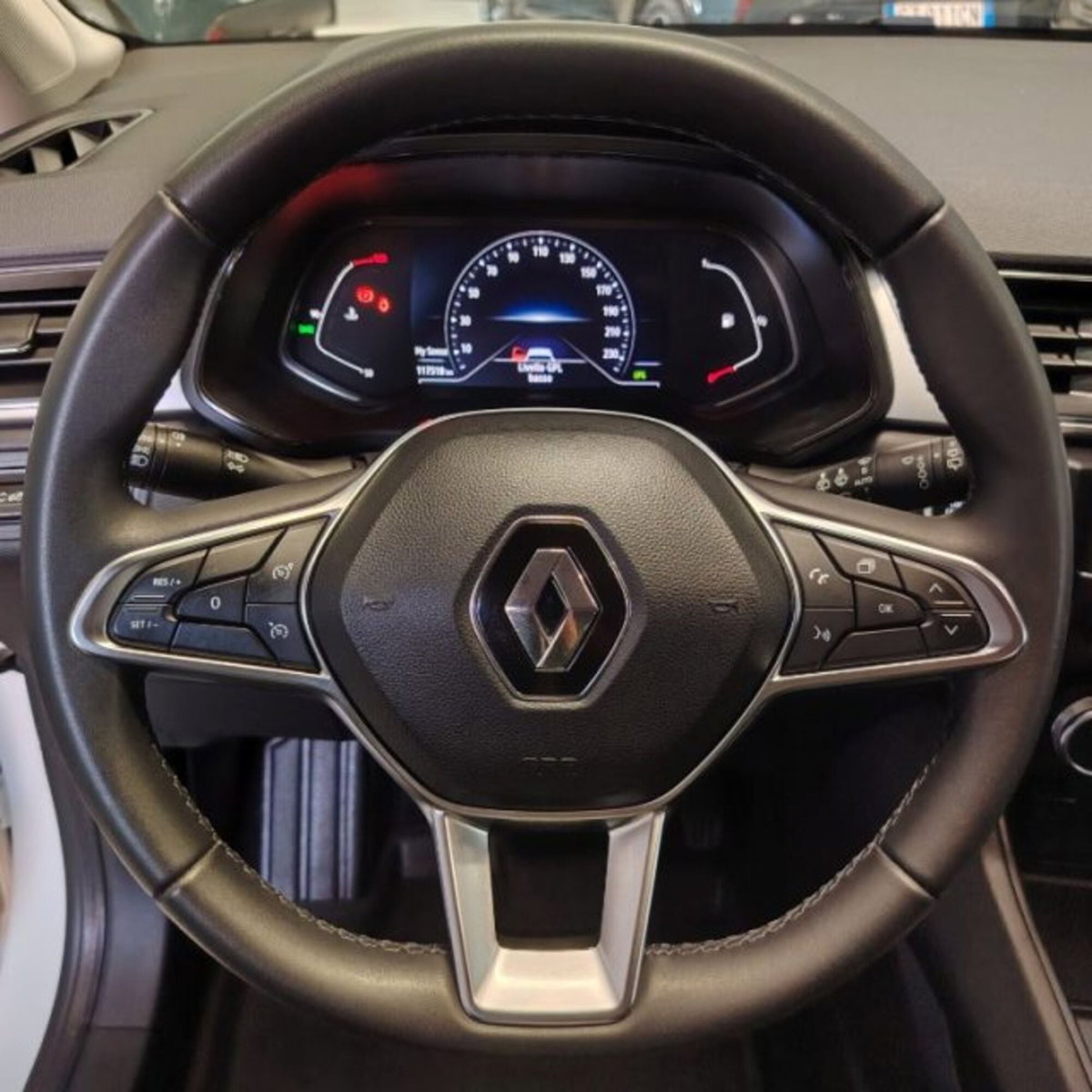 Renault Captur TCe 100 CV GPL FAP Intens (11)