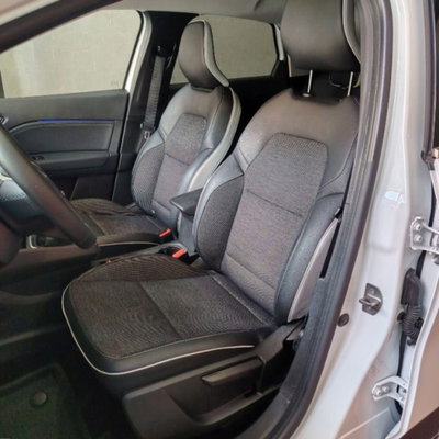 Renault Captur TCe 100 CV GPL FAP Intens (4)