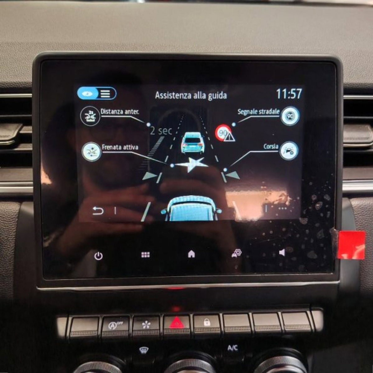 Renault Captur TCe 100 CV GPL FAP Intens (8)