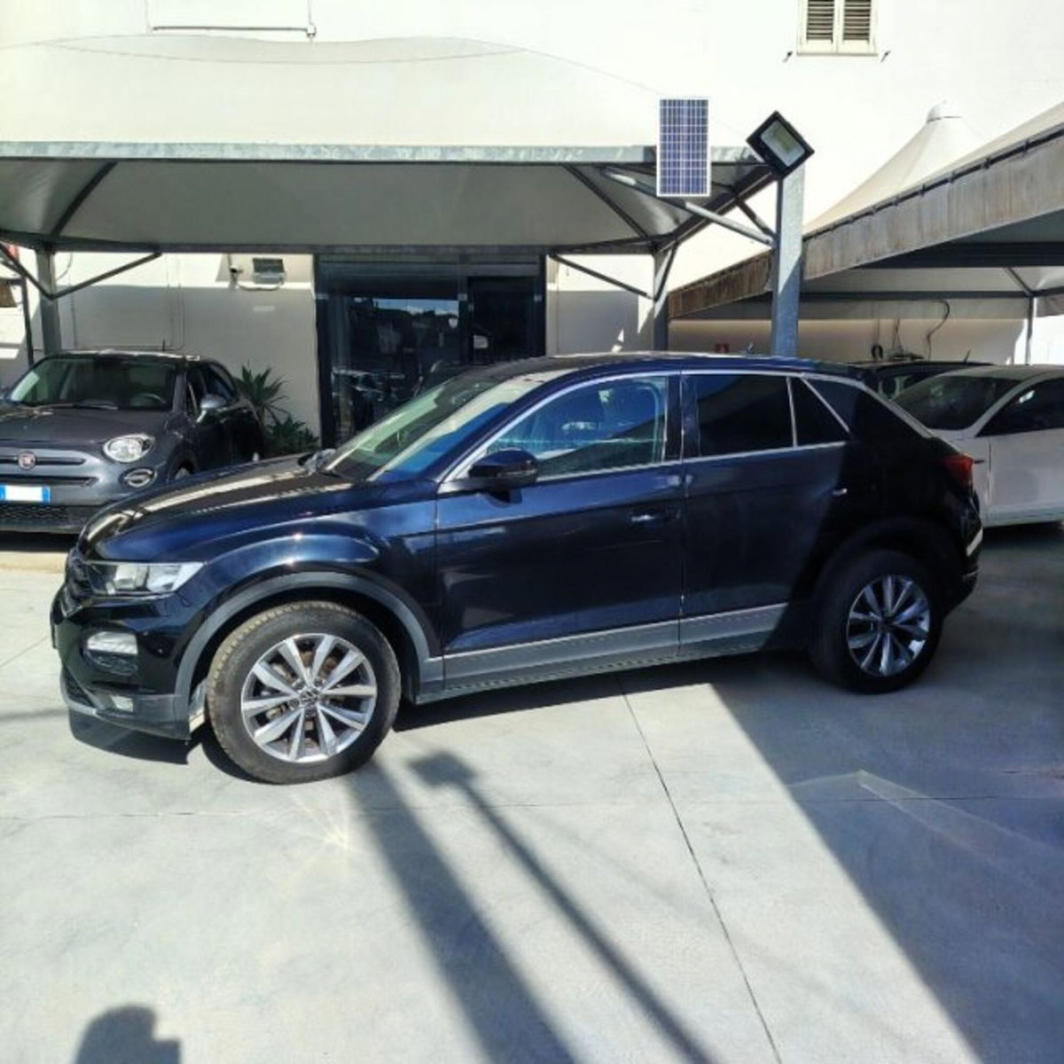 Volkswagen T-Roc 1.0 TSI R-Line (2)