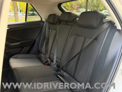 Volkswagen T-Roc 1.0 tsi Sport (10)