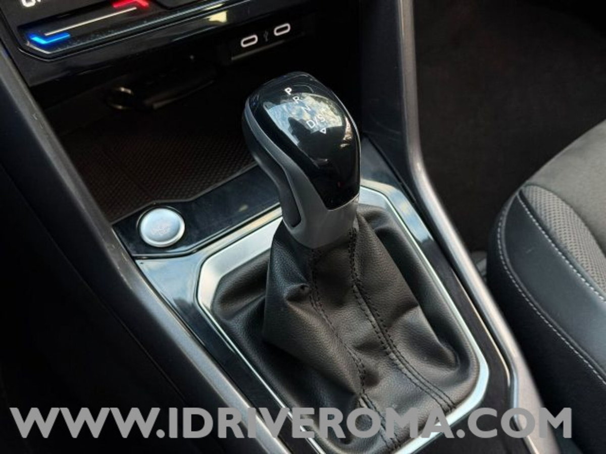 Volkswagen T-Roc 2.0 tdi Style 4motion 150cv dsg (19)