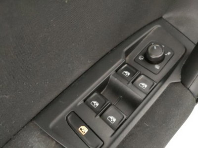 Volkswagen Tiguan Allspace 2.0 TDI SCR DSG 4MOTION R-Line (18)