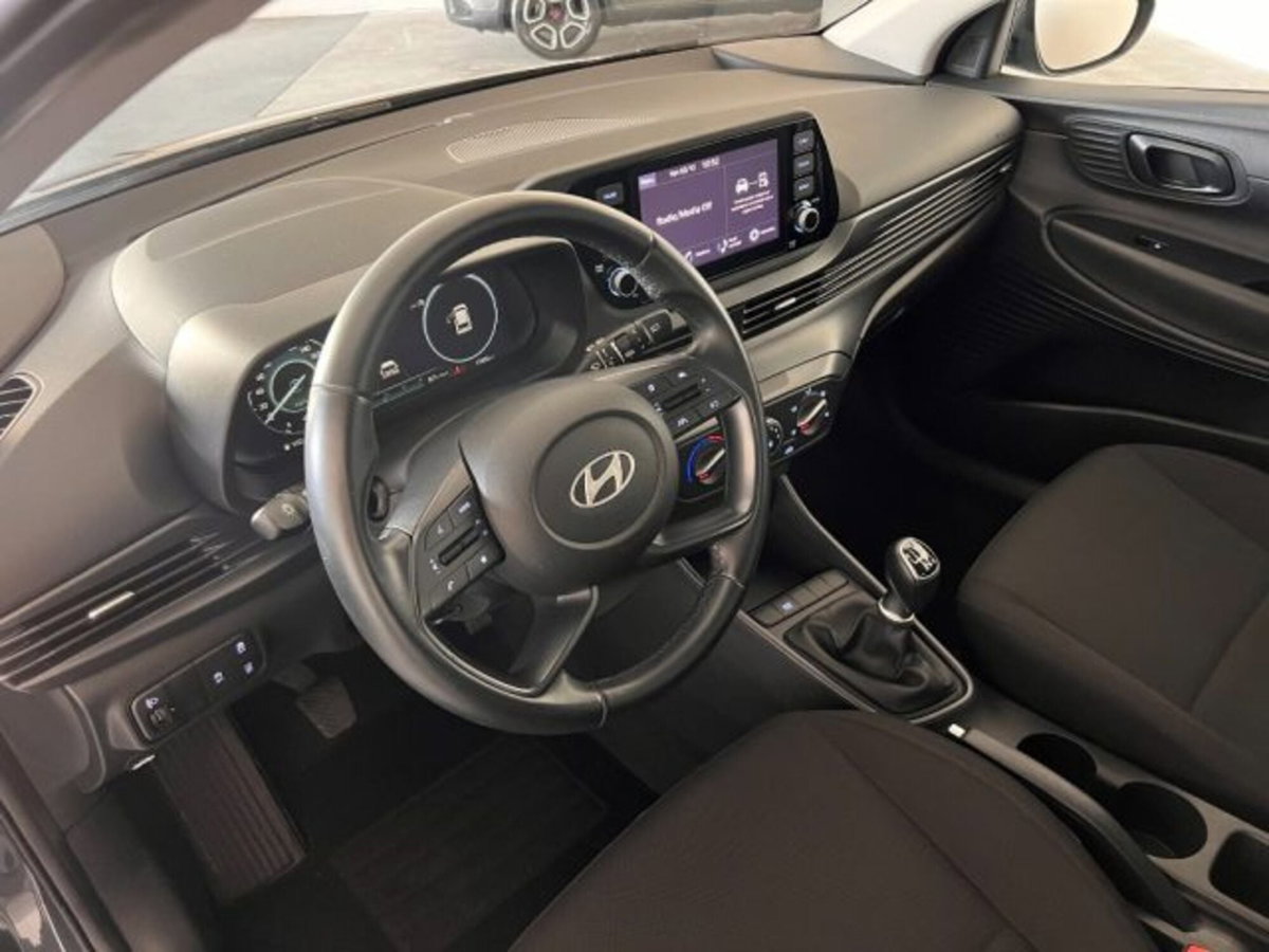 Hyundai i20 1.0 T-GDI 48V iMT ConnectLine (5)