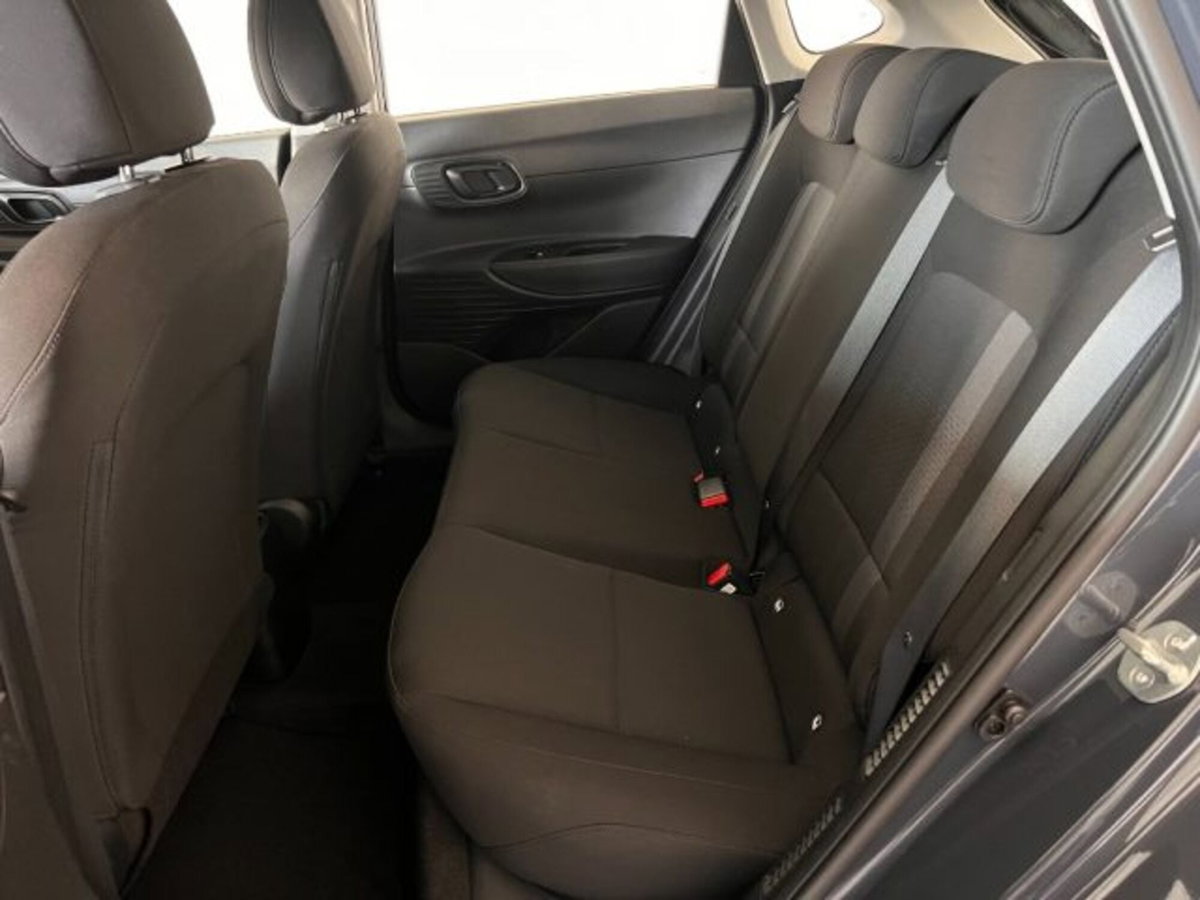 Hyundai i20 1.0 T-GDI 48V iMT ConnectLine (7)