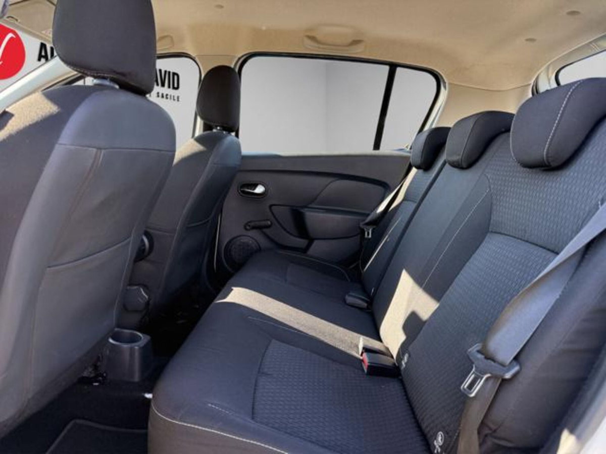 Dacia Sandero 1.0 SCe 12V 75CV (12)