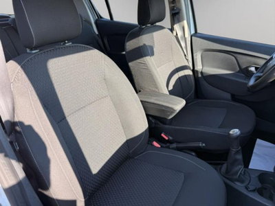 Dacia Sandero 1.0 SCe 12V 75CV (15)