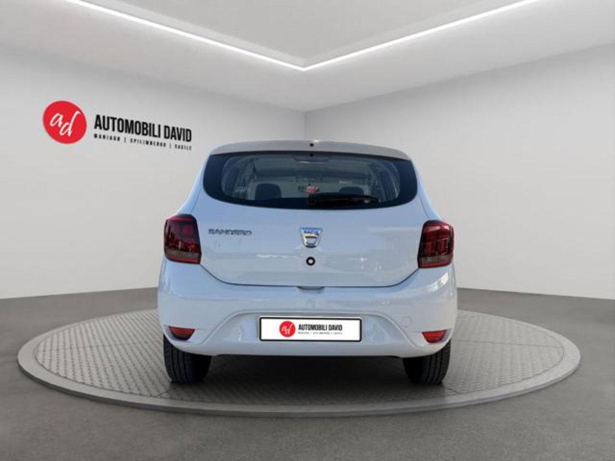 Dacia Sandero 1.0 SCe 12V 75CV (6)