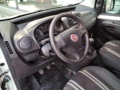 Fiat Fiorino 1.3 MJT 75CV Combi Semi Adventure (17)
